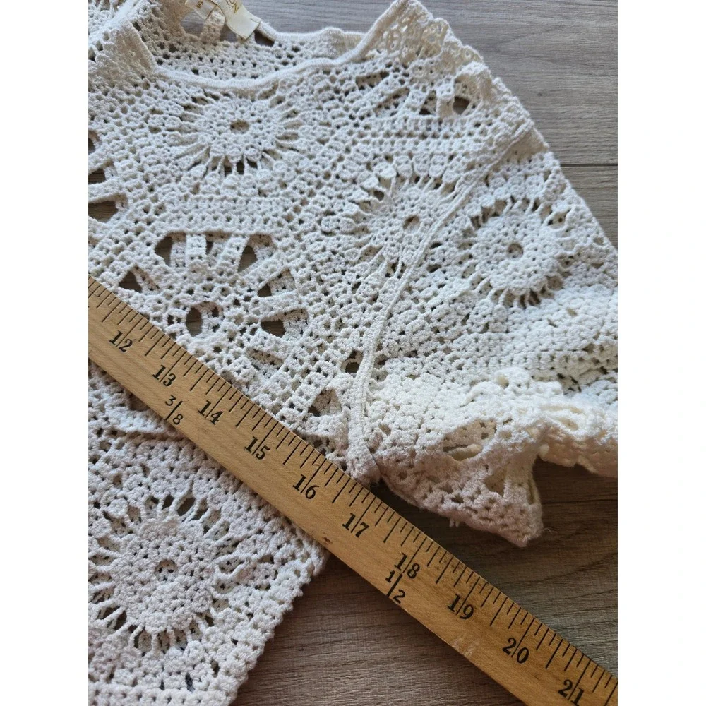 Rebellion Women Crochet Top Size Small Cream Boho Lace Festival Cotton beachy